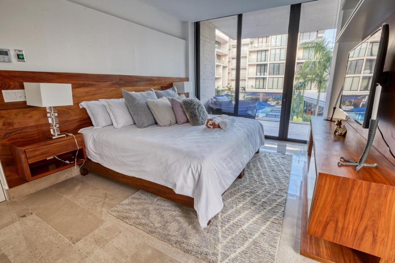 Astonishing Condo With Balcony In A Private Complex With Pool And Gym Playa del Carmen Exterior foto