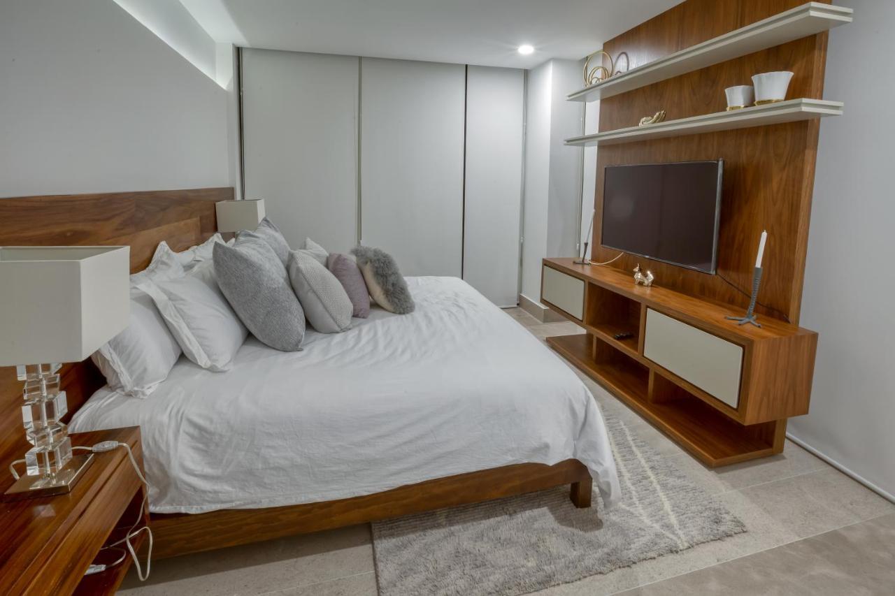 Astonishing Condo With Balcony In A Private Complex With Pool And Gym Playa del Carmen Exterior foto